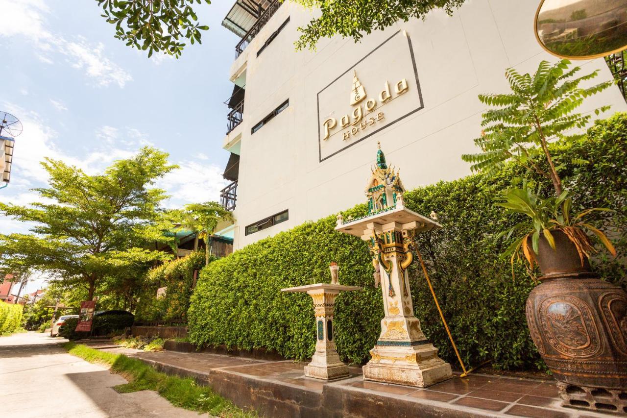Capital O 1051 Pagoda House Чиангмай Экстерьер фото